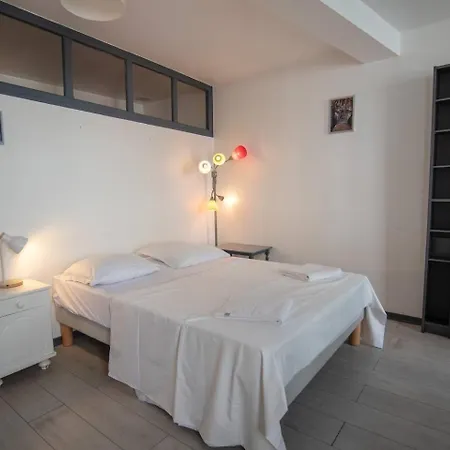 Apartmán Hyper Centre - Wifi - Cosy - Gare